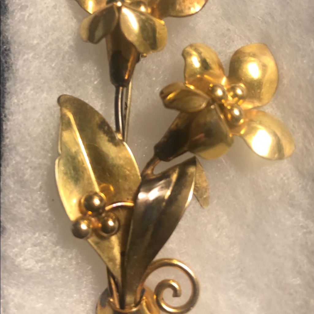 Vtg Carl Art Floral Brooch